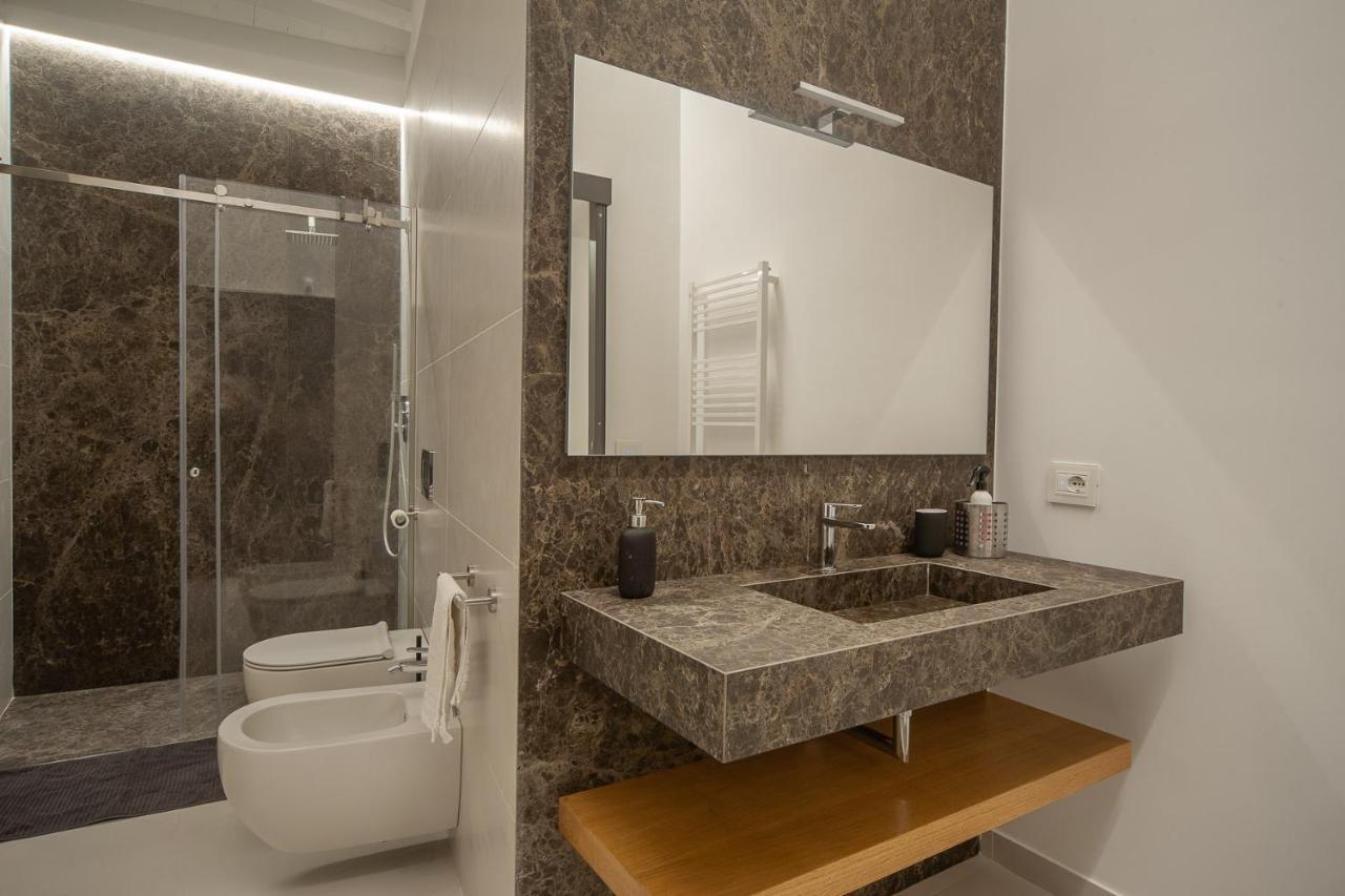 Aparthotel Mori Siciliani House Aci Castello Esterno foto